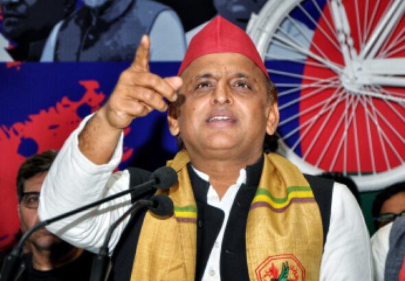 अखिलेश का आरोप- आपदा में अवसर खोज रहे बीजेपी वाले, LPG सिलेंडर की कालाबाजारी में शामिल